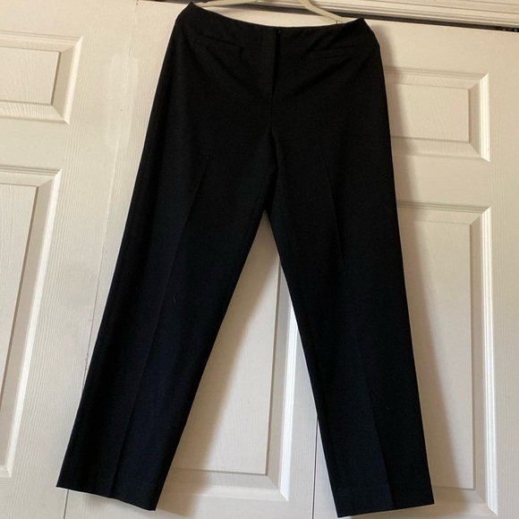 Talbots trouser/pants/slacks. Zip front. Flat key pockets. Stretch. Size 10. - Picture 2 of 7